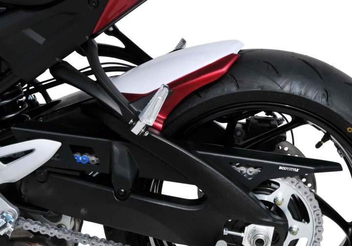 BODYSTYLE Hinterradabdeckung fÃ¼r GSX-S 1000GT / Travel Edition WEK0 für GSX-S 1000GT / Travel Ed