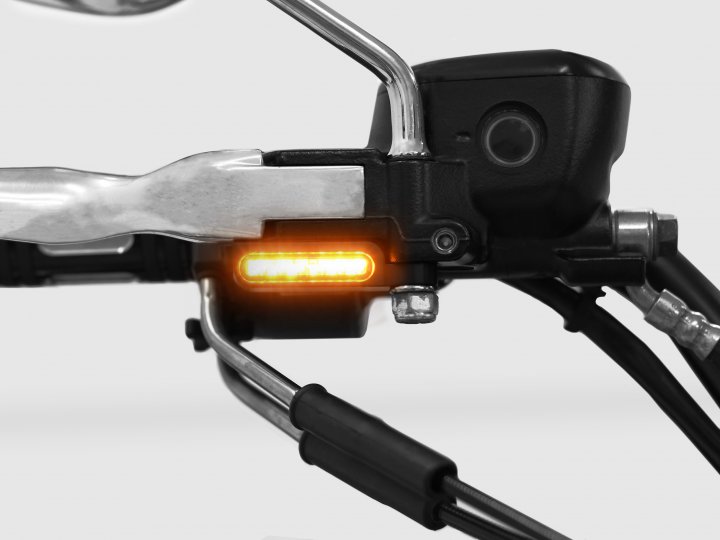 ZIEGER LED Armaturenblinker Harley Davidson silber für CVO Dyna Fat Bob (FXDFSE / FXDFSE2)
