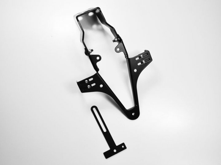 ZIEGER Kennzeichenhalter Yamaha YZF-R1 BJ 2004-06 für YZF-R1