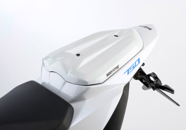 BODYSTYLE Sitzkeil fÃ¼r GSR 750 C5 für GSR 750 C5