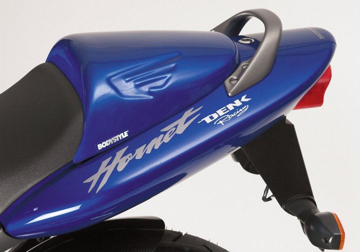 BODYSTYLE Sitzkeil fÃ¼r CB600 Hornet PC34 für CB600 Hornet PC34