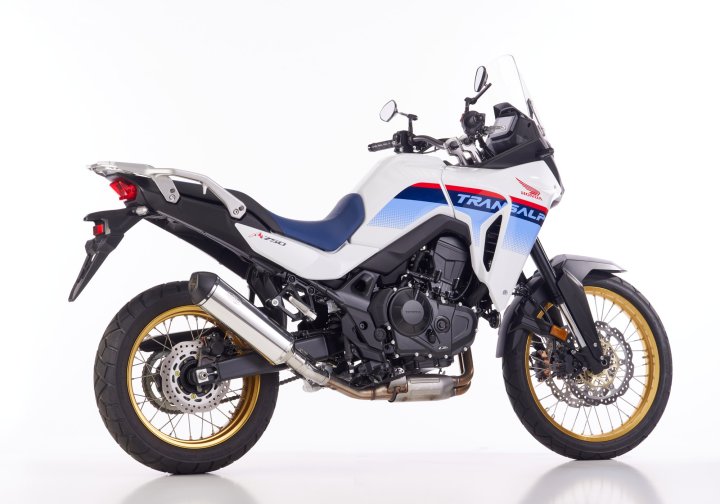 SHARK DSX-5 fÃ¼r XL750 Transalp RD16 für XL750 Transalp RD16