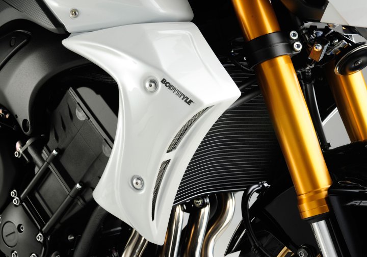 BODYSTYLE KÃ¼hlerseitenverkleidung fÃ¼r FZ8 RN25 für FZ8 RN25