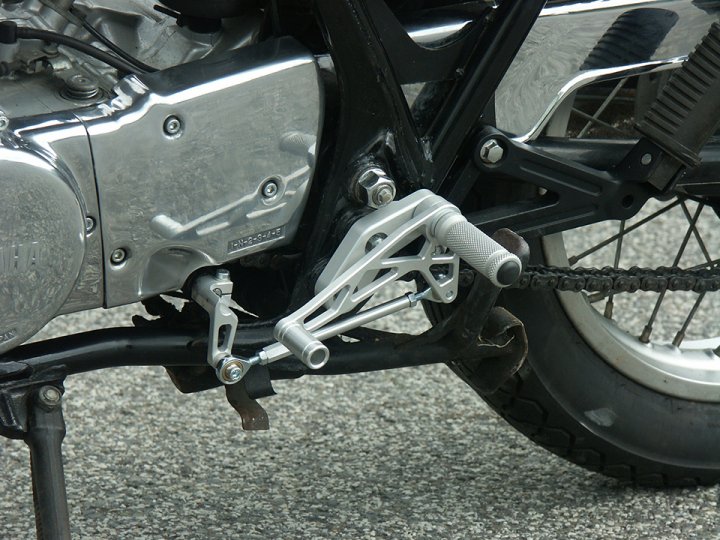 LSL Rastenanlage für Yamaha SR500, SR 400, ohne Rasten.