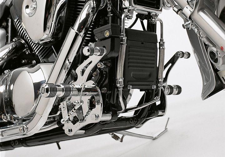 FALCON Round Style FuÃŸrastenanlage fÃ¼r VL 1500 Intruder LC WVAL für VL 1500 Intruder LC WVAL