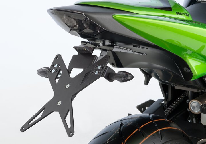 PROTECH Kennzeichenhalterset inkl. Reflektor und Kennzeichenbeleuchtung fÃ¼r Z750 ZR750L für Z750