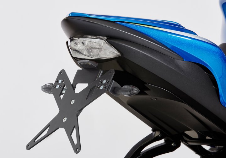 PROTECH Kennzeichenhalterset inkl. Reflektor und Kennzeichenbeleuchtung fÃ¼r GSX-S 1000 WVDG für