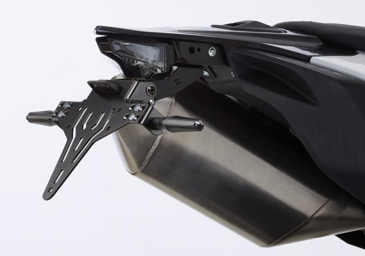 PROTECH Kennzeichenhalterset inkl. Reflektor und Kennzeichenbeleuchtung fÃ¼r 690 SMC R KTM 690 SMCR