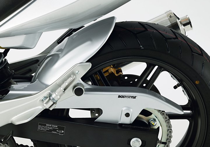 BODYSTYLE Hinterradabdeckung fÃ¼r CBF600N PC43 für CBF600N PC43