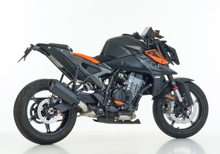 SHARK DSX-10 fÃ¼r 990 Duke KTM R2 DK für 990 Duke KTM R2 DK