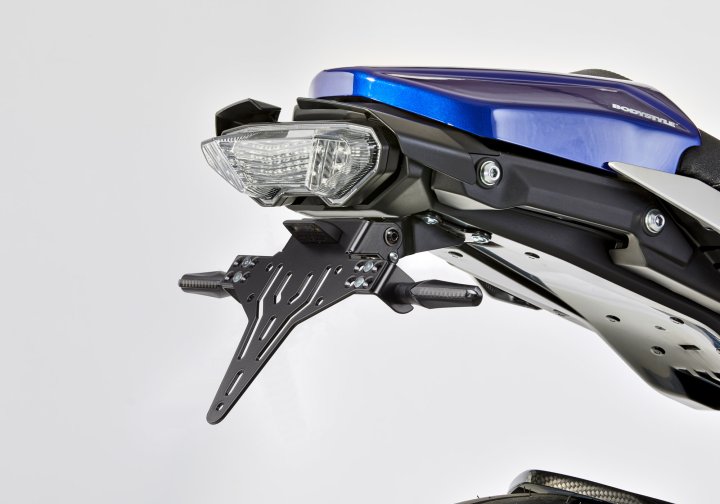 PROTECH Kennzeichenhalterset inkl. Reflektor und Kennzeichenbeleuchtung fÃ¼r MT-10 / SP RN78 für