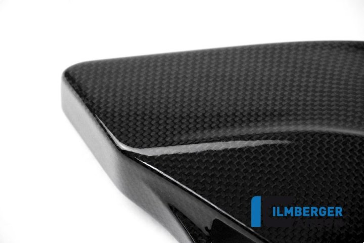 Ilmberger Carbon Abdeckung unterm Rahmen rechts glanz für Monster 821 M7