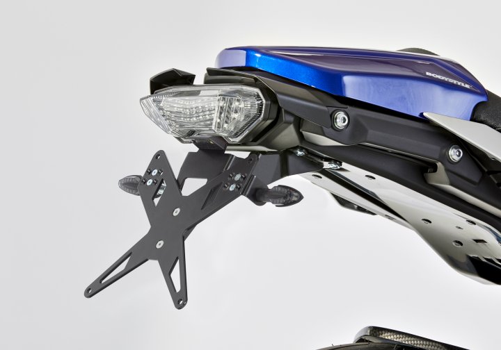 PROTECH Kennzeichenhalterset inkl. Reflektor und Kennzeichenbeleuchtung fÃ¼r MT-10 / SP RN78 für