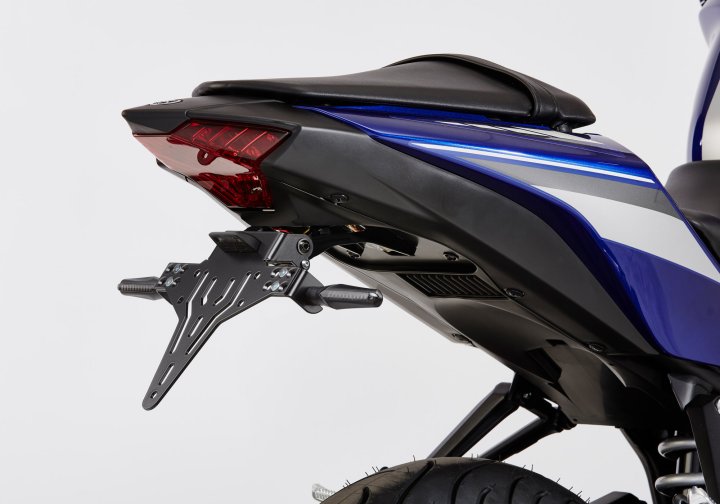 PROTECH Kennzeichenhalterset inkl. Reflektor und Kennzeichenbeleuchtung fÃ¼r YZF-R3 RH07 für YZF-