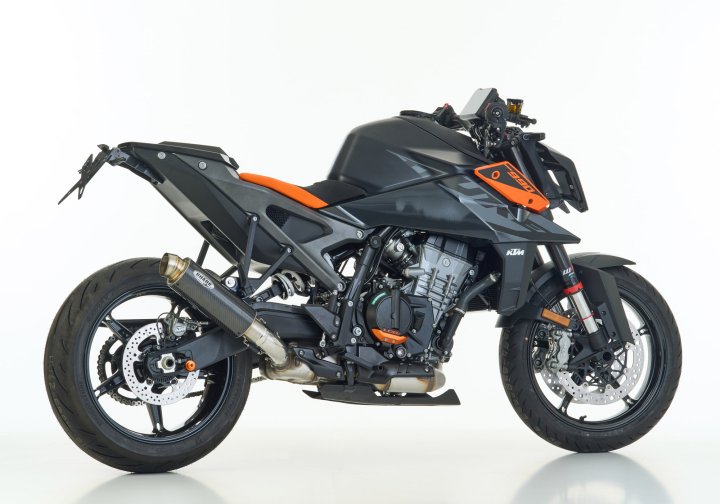 SHARK SRC 4 fÃ¼r 990 Duke KTM R2 DK für 990 Duke KTM R2 DK