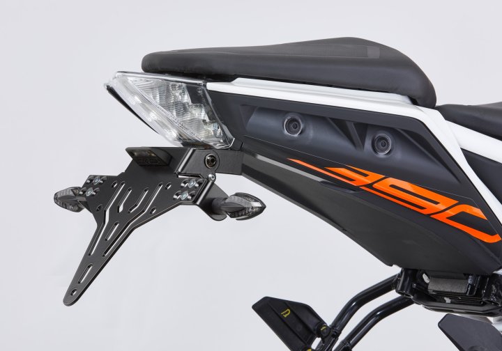 PROTECH Kennzeichenhalterset inkl. Reflektor und Kennzeichenbeleuchtung fÃ¼r 125 Duke KTM IS Duke