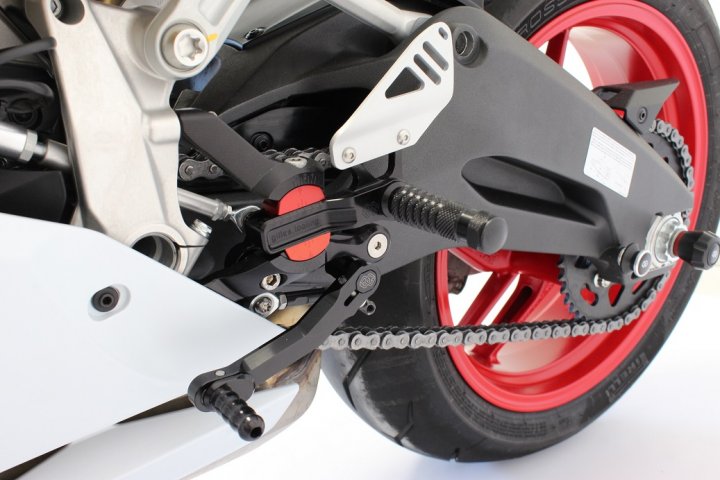 GILLES VCR Fußrastenanlage für Ducati 959 Panigale, HA Panigale 959 HA