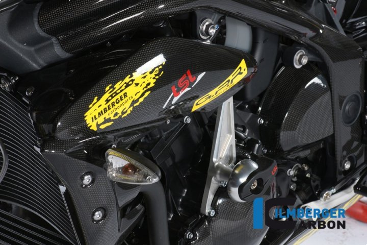 Ilmberger Carbon Seitendeckel überm Kühler links, Carbon für Speed Triple 1050 R 515NV