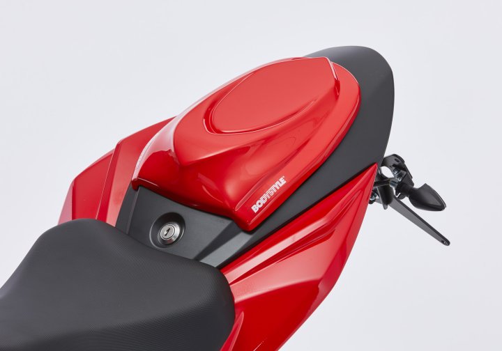 BODYSTYLE Sitzkeil fÃ¼r GSX-S 750 WC50/51/52 für GSX-S 750 WC50/51/52