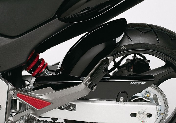 BODYSTYLE Hinterradabdeckung fÃ¼r CB600 Hornet PC34 für CB600 Hornet PC34