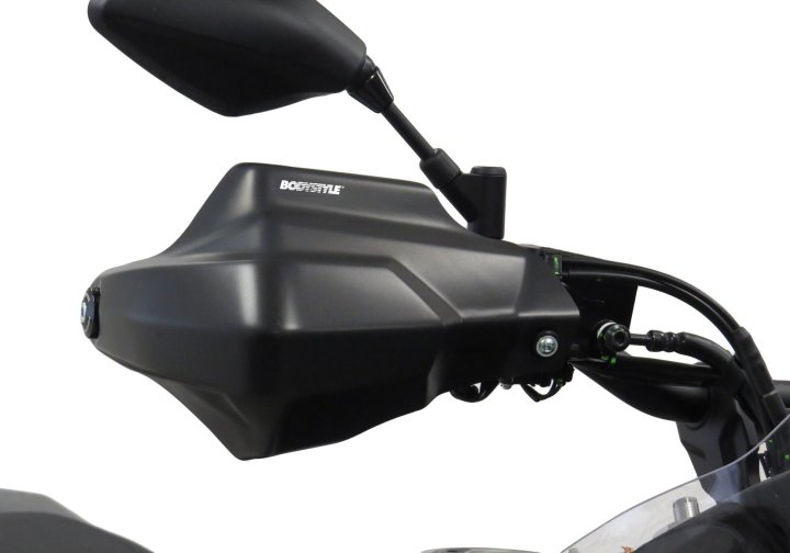 BODYSTYLE Handprotektoren fÃ¼r T?n?r? 700 DM07/DM08 für T?n?r? 700 DM07/DM08