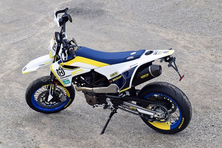ARROW Auspuff DARK RACE-TECH für Husqvarna 701 Enduro / Supermoto Modelljahr 2017-2022