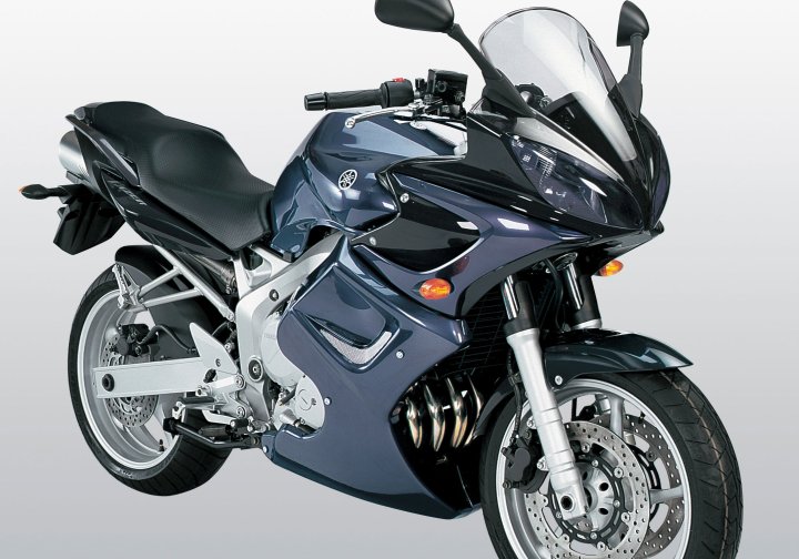 BODYSTYLE Unterteilverkleidung fÃ¼r FZ6 Fazer RJ14 für FZ6 Fazer RJ14
